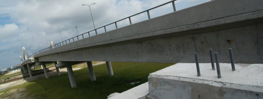 Design and construction of bridges and overpasses